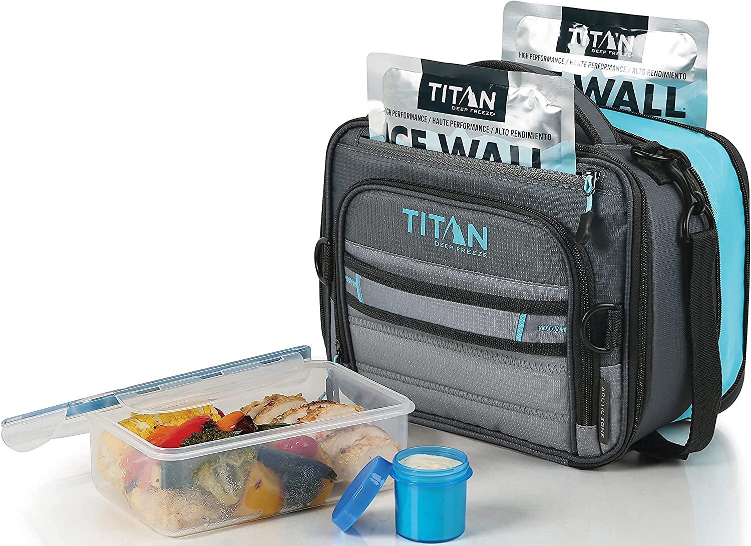 Arctic Zone Titan Deep Freeze, correa removible-ajustable para llevar cómodamente.