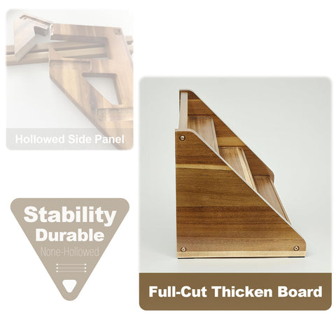 Arflo Acacia Spice Rack vista de tres niveles con especias visibles.