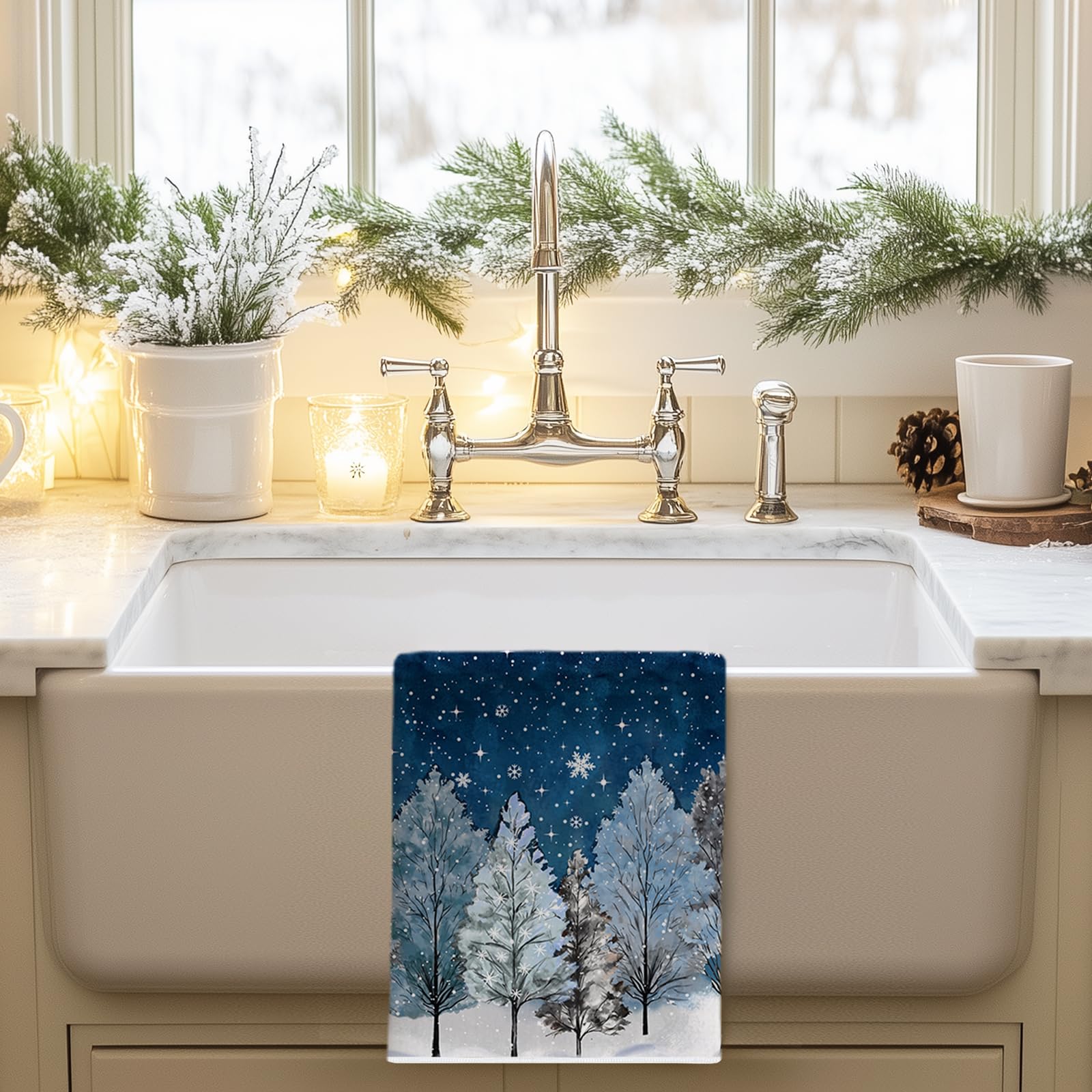 ARKENY toallas con diseño nieve-estrella, añade toque invernal y decorativo a la cocina.
