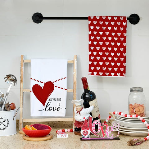ARKENY: set de 2 toallas, perfecto para decorar y completar la decoración de San Valentín.