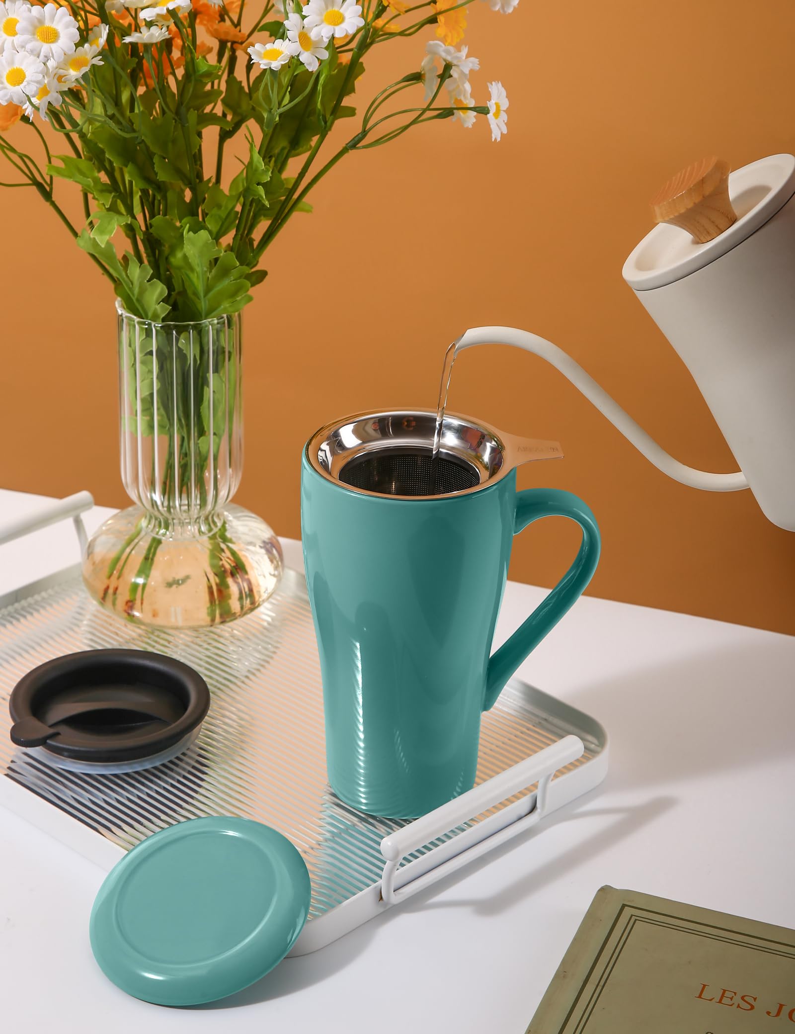 ARRADEN mango ergonómico facilita sostener la taza con comodidad.