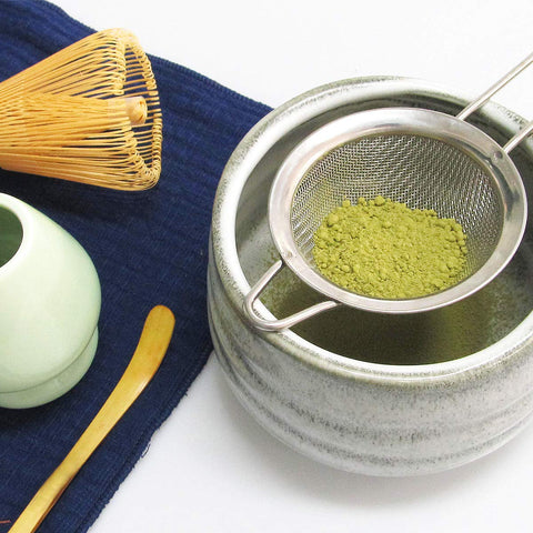 Artcome cuchara tradicional para dosificar matcha con precisión.