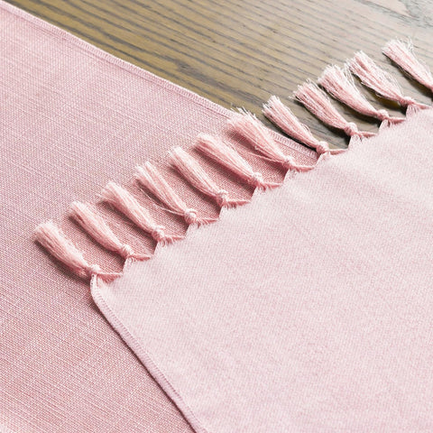 Artoid Mode configuracion de la mesa rosado lino mezcla: proteccion util y decorativa.
