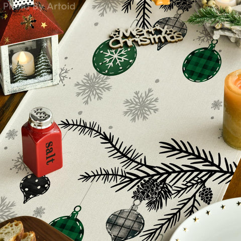 Artoid Mode brillos y colores de Navidad para decorar cualquier mesa.