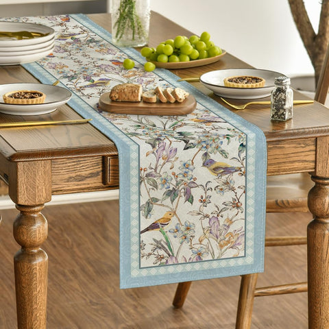 Artoid Mode corredor de mesa azul muestra aves para decoración.