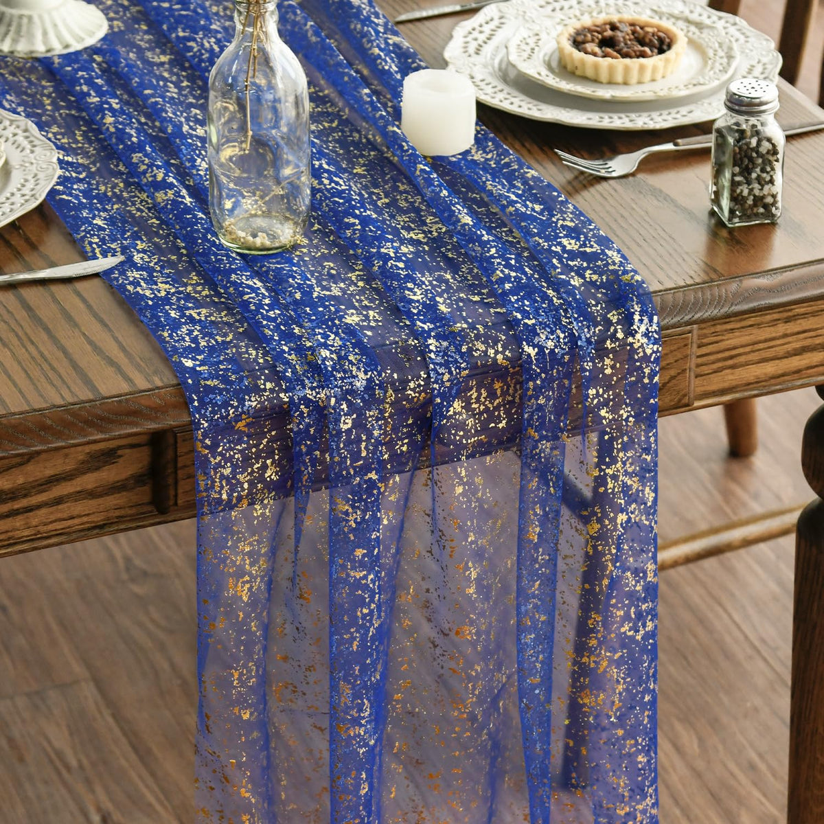 Corredor de mesa Artoid Mode gasa azul dorado brillante, ideal para cenas festivas.