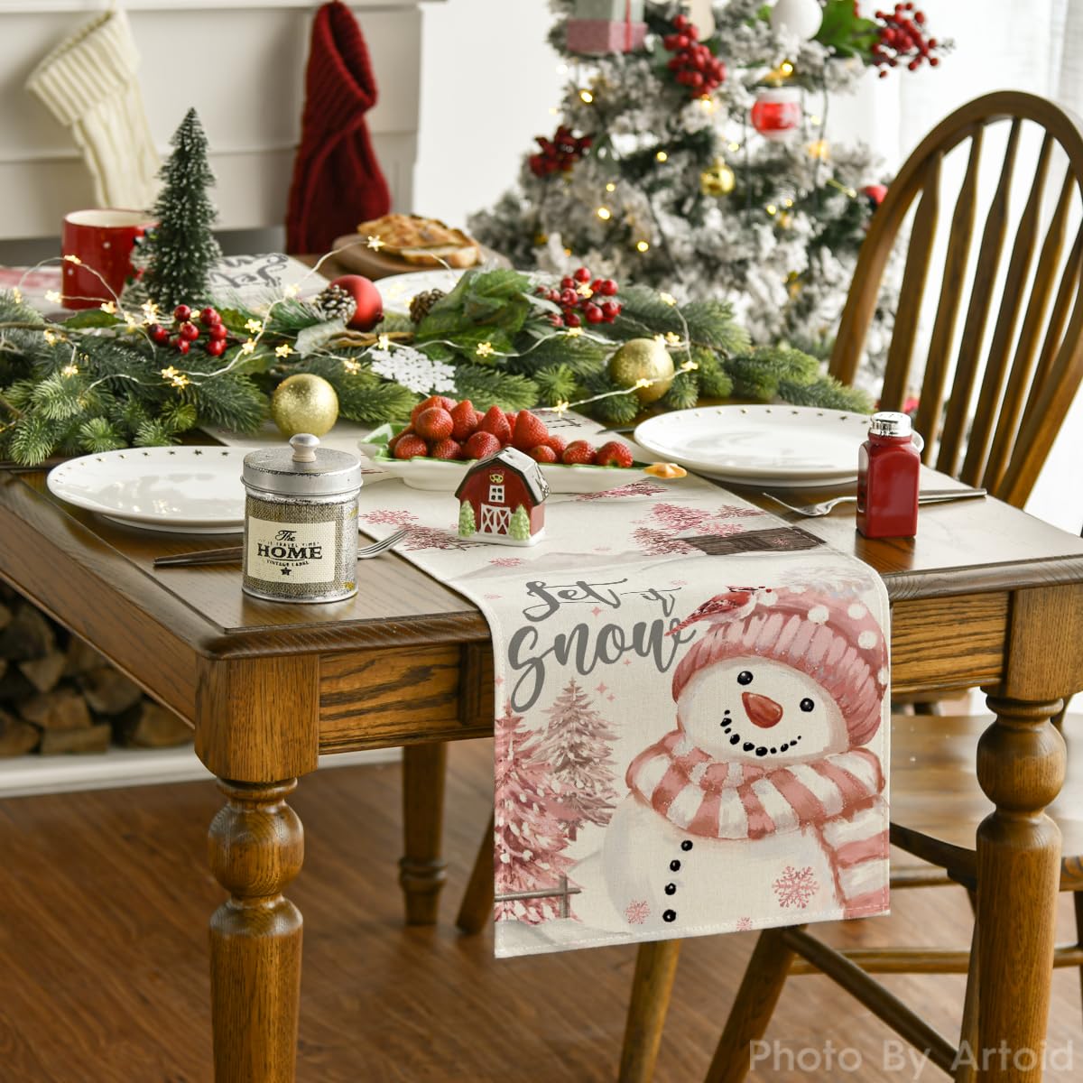 Artoid Mode detalle-patron-colorido-navidad ideal para decorar espacios con estilo.