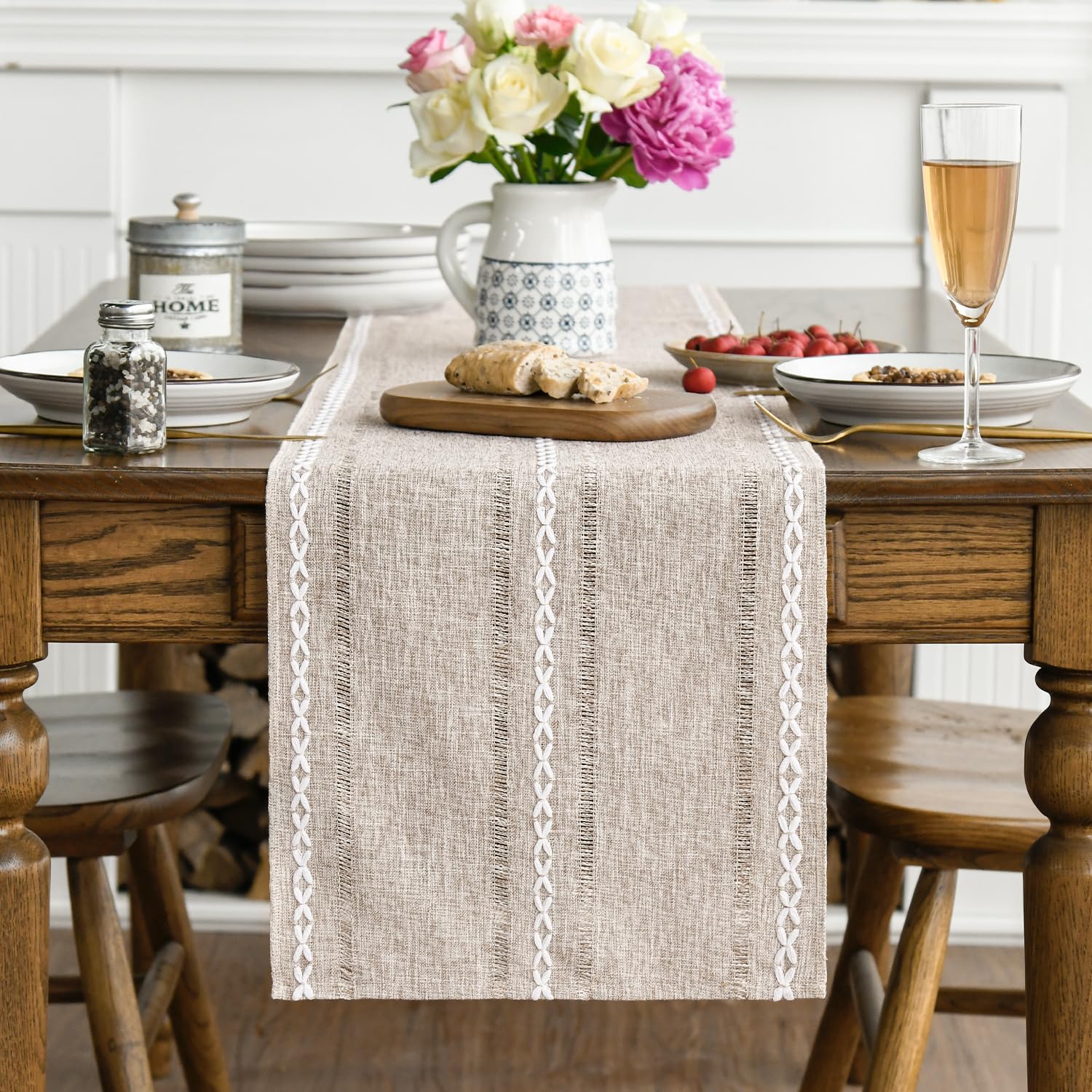 Artoid Mode cinta de mesa con diseño hueco recortado crea acentos decorativos únicos