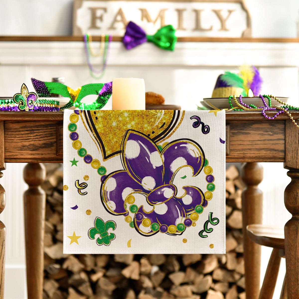 Artoid Mode Iris – mantel con diseño Iris y corazones para fiestas Mardi Gras.