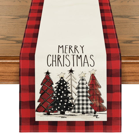 Mantel Artoid Mode con árboles navideños pintados, ideal para mesas festivas.