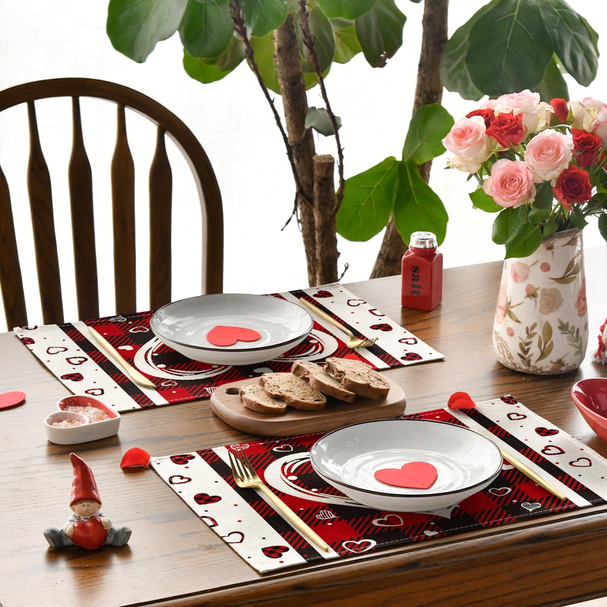 Artoid Mode diseño vibrante para mesa que realza la decoración del comedor