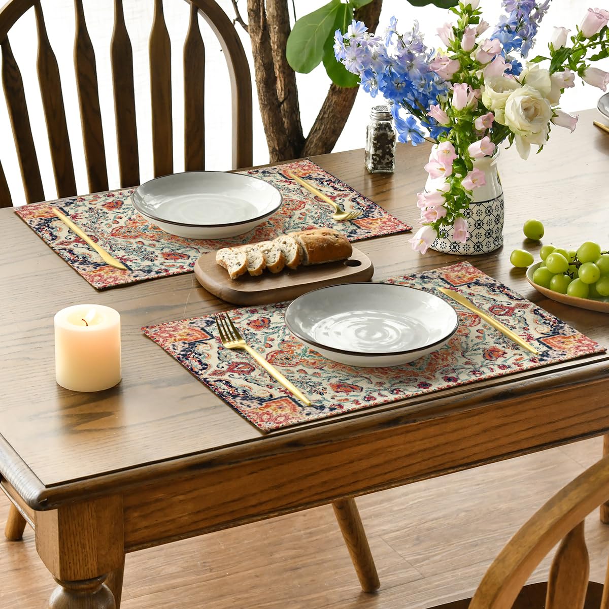 El mantel Artoid Mode bohemio anaranjado-azul verdoso añade encanto a cada comida