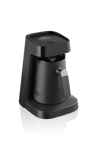 Arzum Okka Jet frente de cafetera automática en negro cromo para cocina.