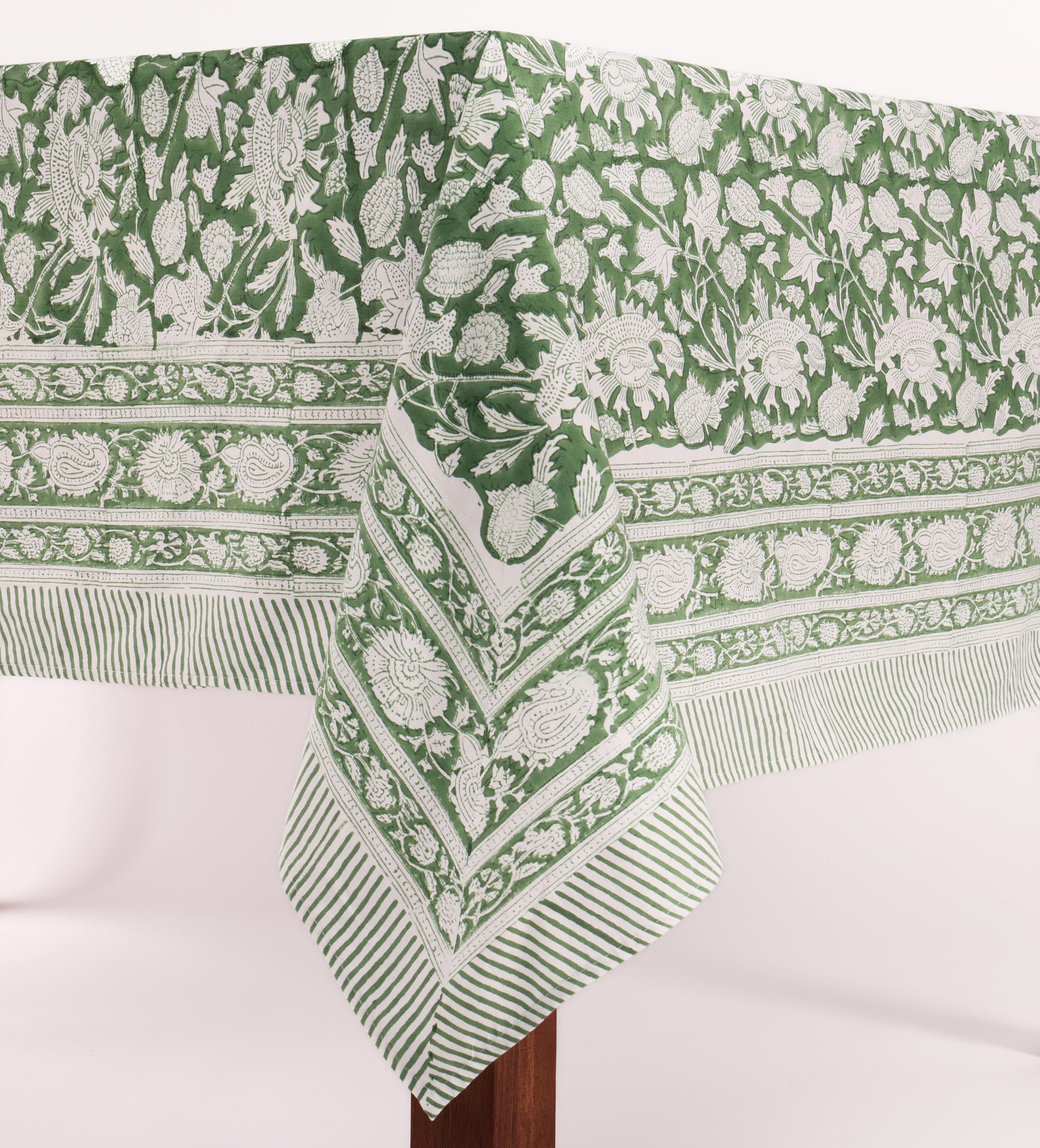 ATOSII Meraki Green mantel, escena de comedor contemporaneo