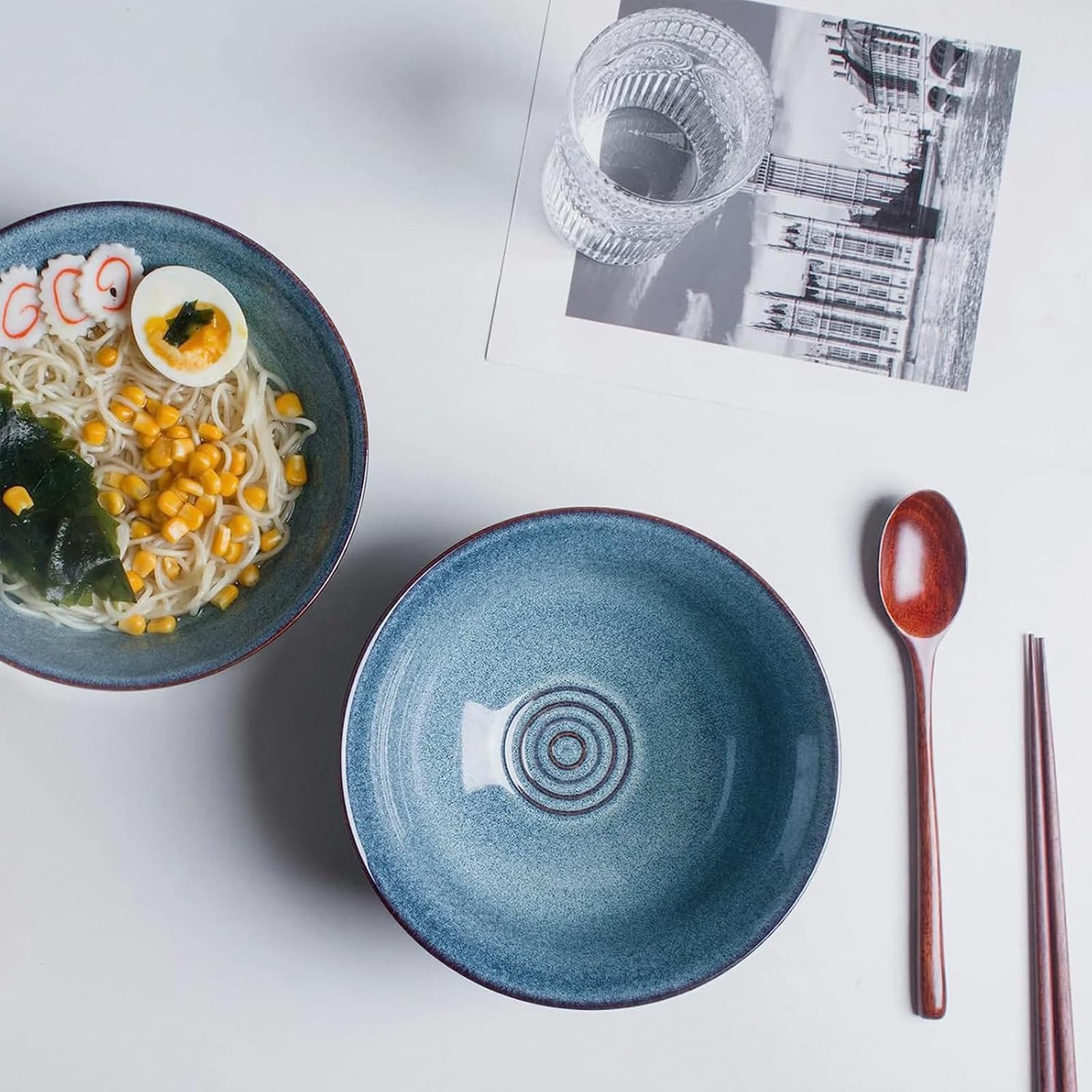Cucharas Auanlay para ramen cerámico azul.