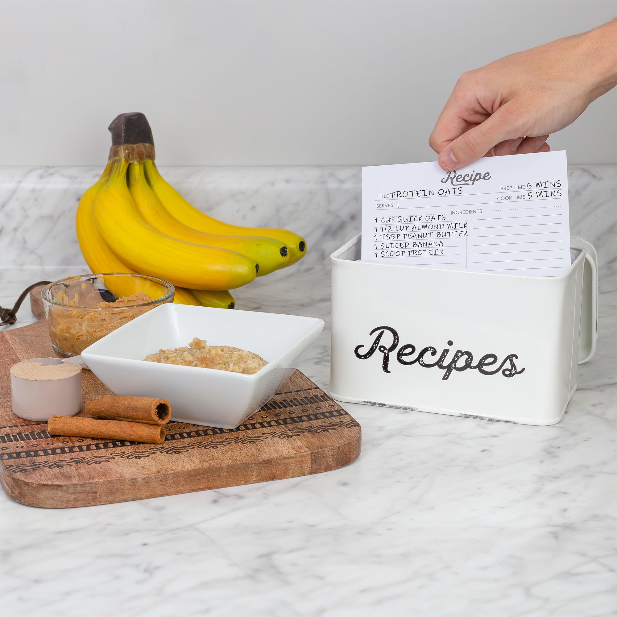 Medidas exteriores de la caja AuldHome Design, 7x4x5,3 pulgadas para recetas.
