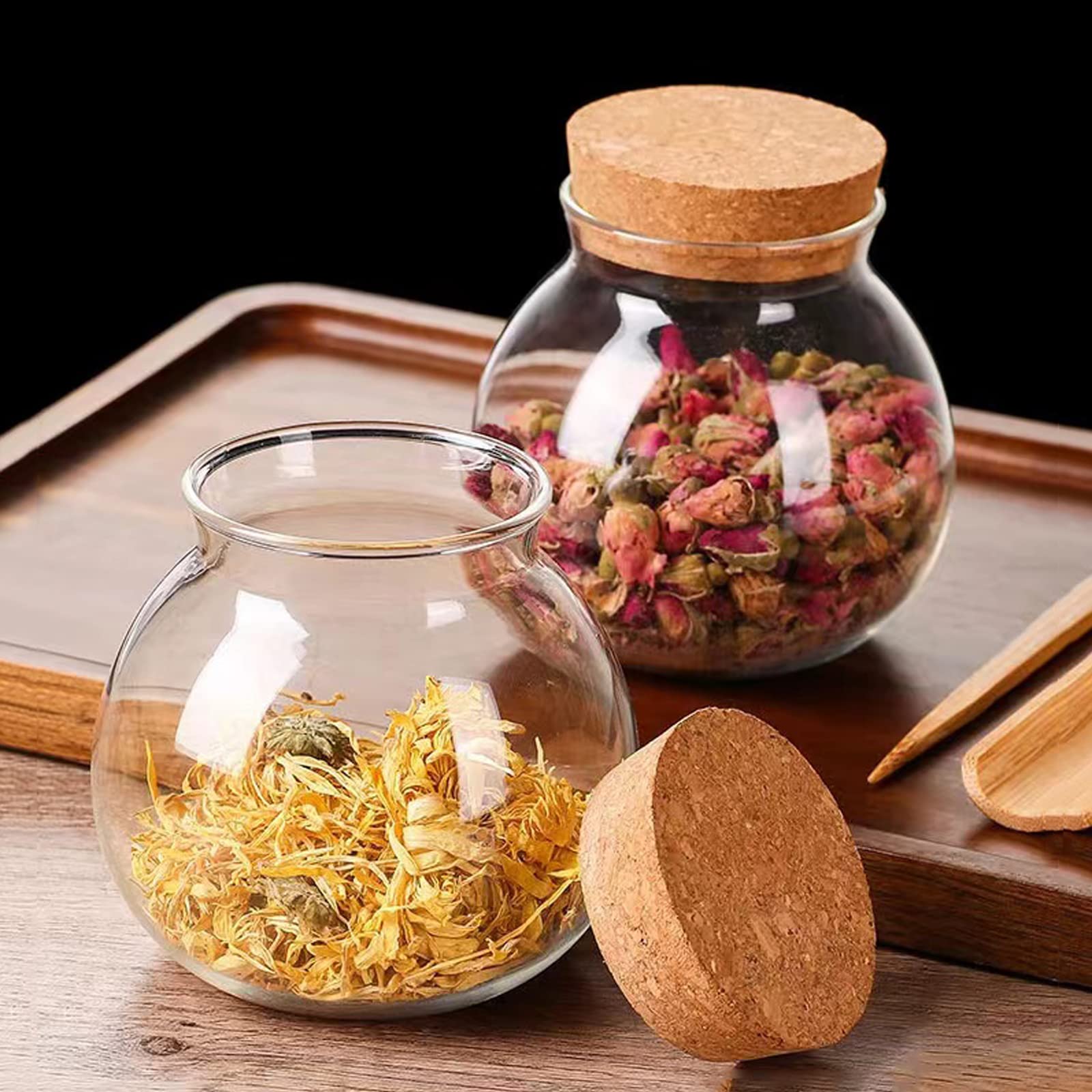 Aurfedes: vidrio borosílico resistente, mantiene ingredientes sin olores perceptibles.