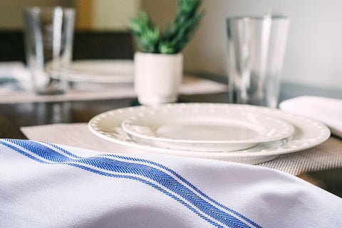 Paño de cocina Avalon Kitchen con tejido herringbone en azul