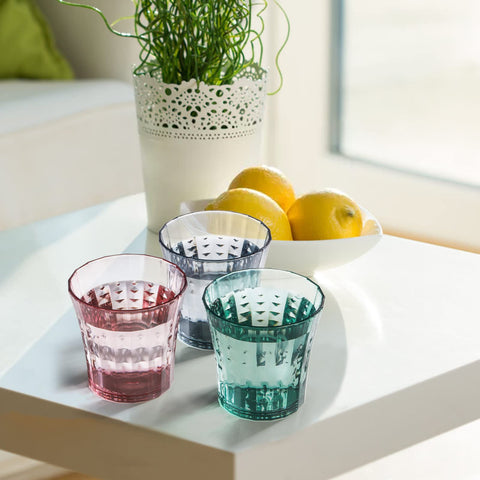 AVLA diseño moderno, vaso transparente que decora la mesa.