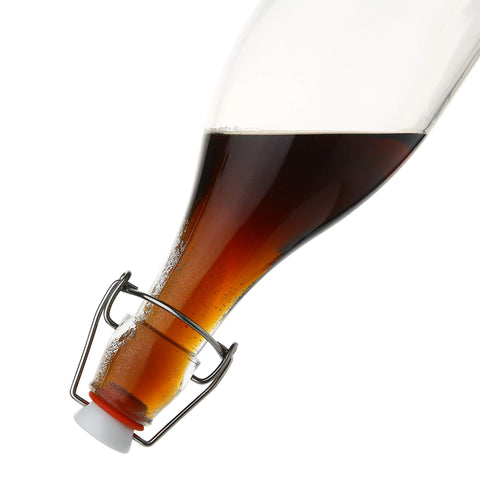 AYL botella llena de kombucha demostrando conservación de burbujas