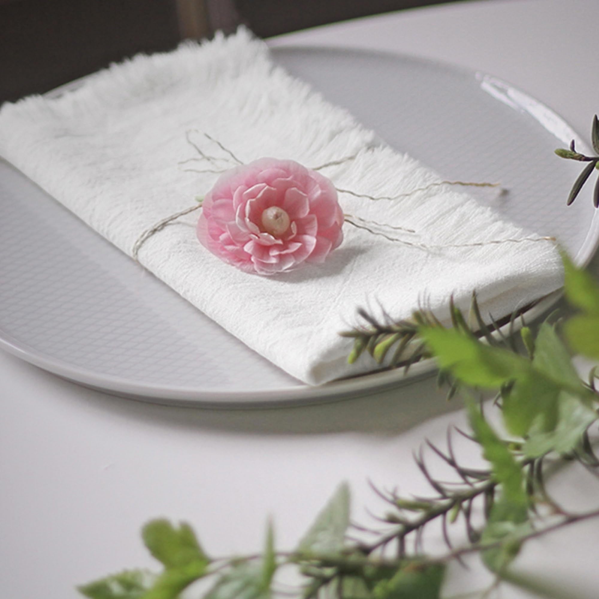 Ayuzawa servilletas de calidad hotelera para banquetes y recepciones elegantes.