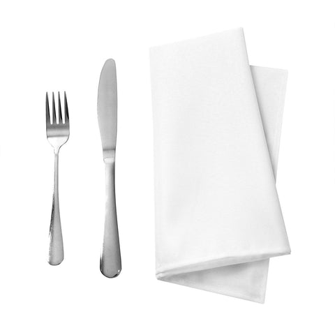 Detalle de doblamiento elegante en la servilleta Bailarina para mesa.