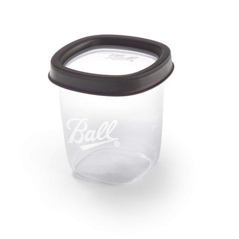 Tarro Ball hermético con ventana para ver el alimento sin abrir.