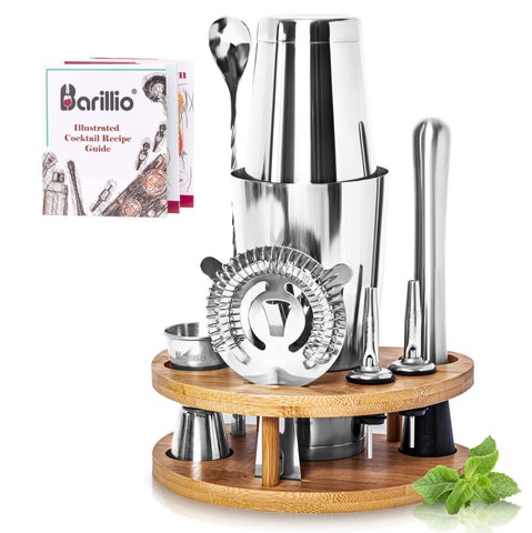 Barillio Elite Kit en estante de bambú, organización elegante para tus cócteles en casa.