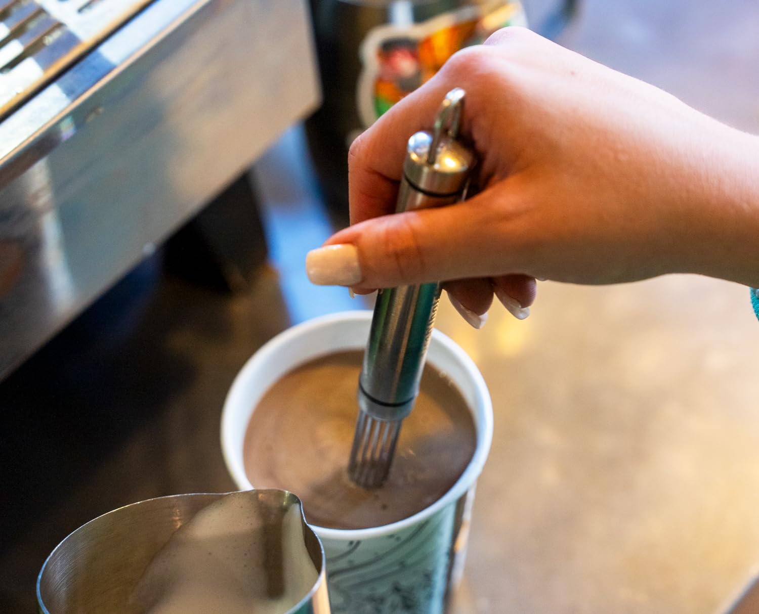 Baristir control de espuma, ayuda a texturas definidas para latte.