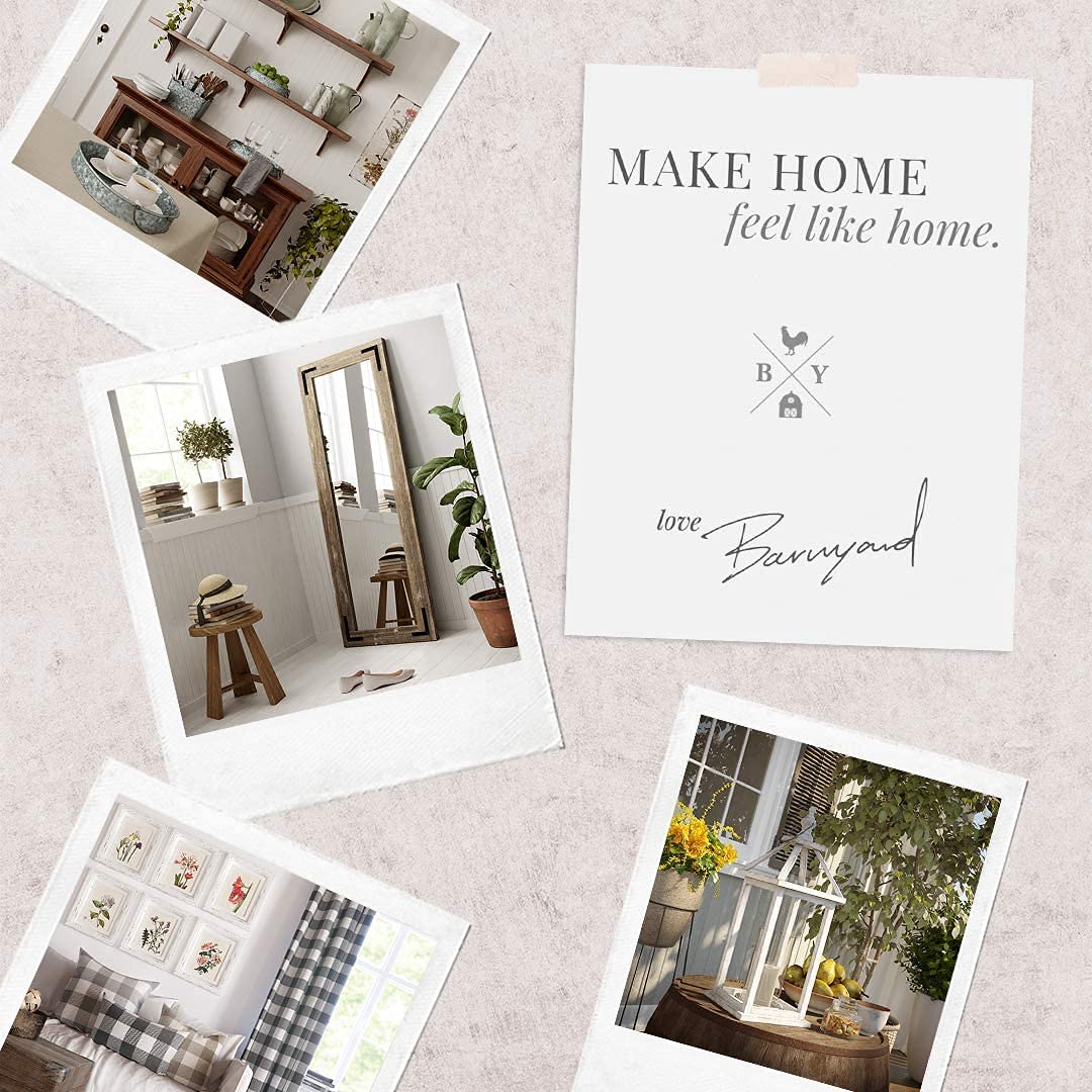 Barnyard Designs decoracion interior que realza un ambiente campestre en la cocina.