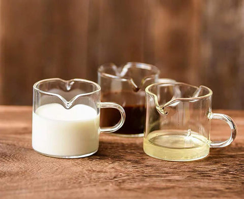 Vaso BCnmviku de cristal grueso, ideal para café caliente o frío.