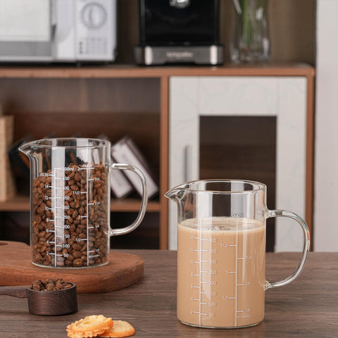 BCnmviku vaso medidor durable, ideal para cocinas profesionales o restaurantes.