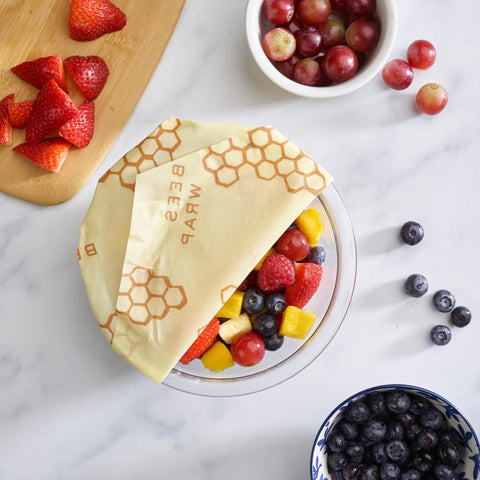 Bee's Wrap: envoltorio para queso mediano, ideal para almacenar lonchas sin desperdicio.