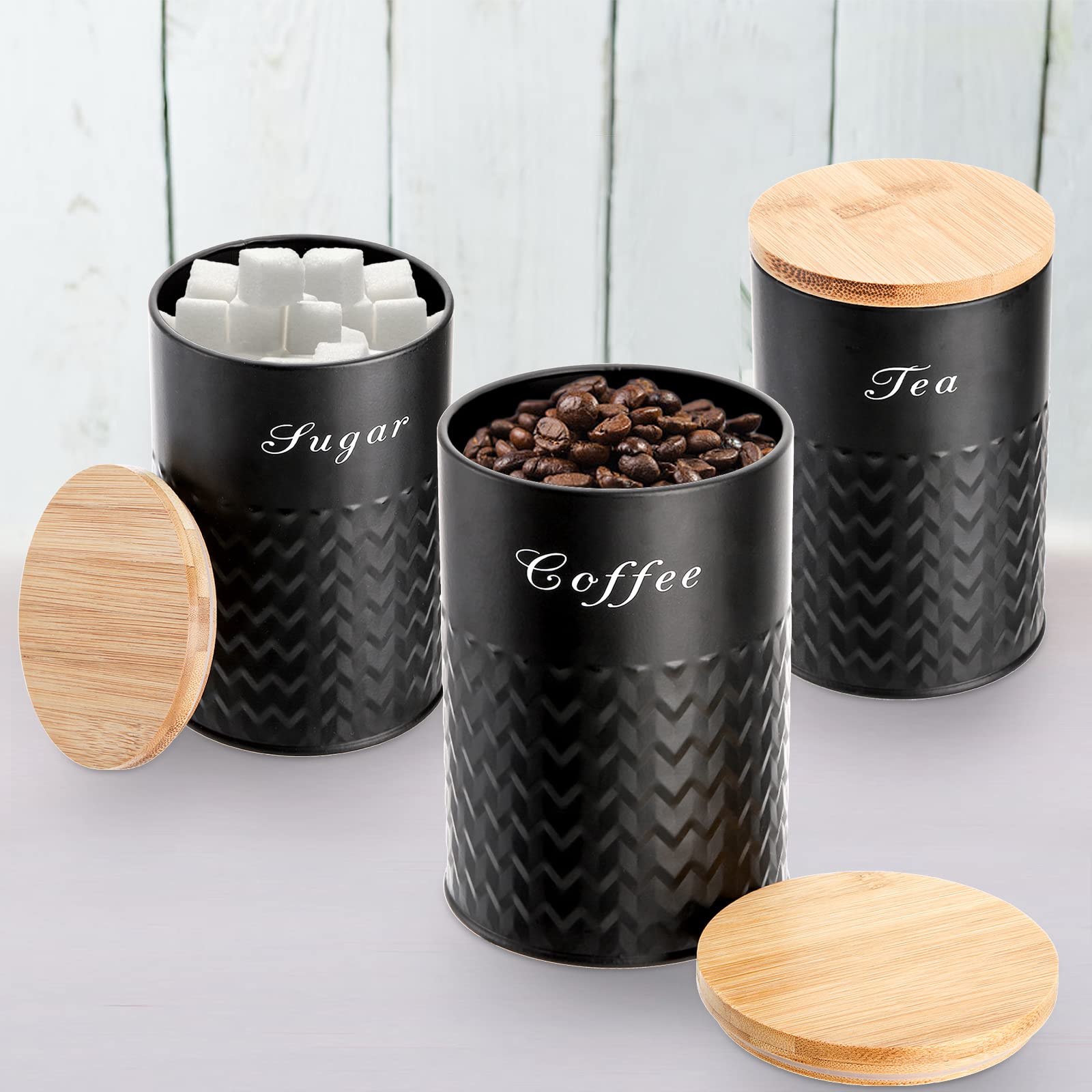 Tarros Bekith negros combinan con decoración de cocina contemporánea.