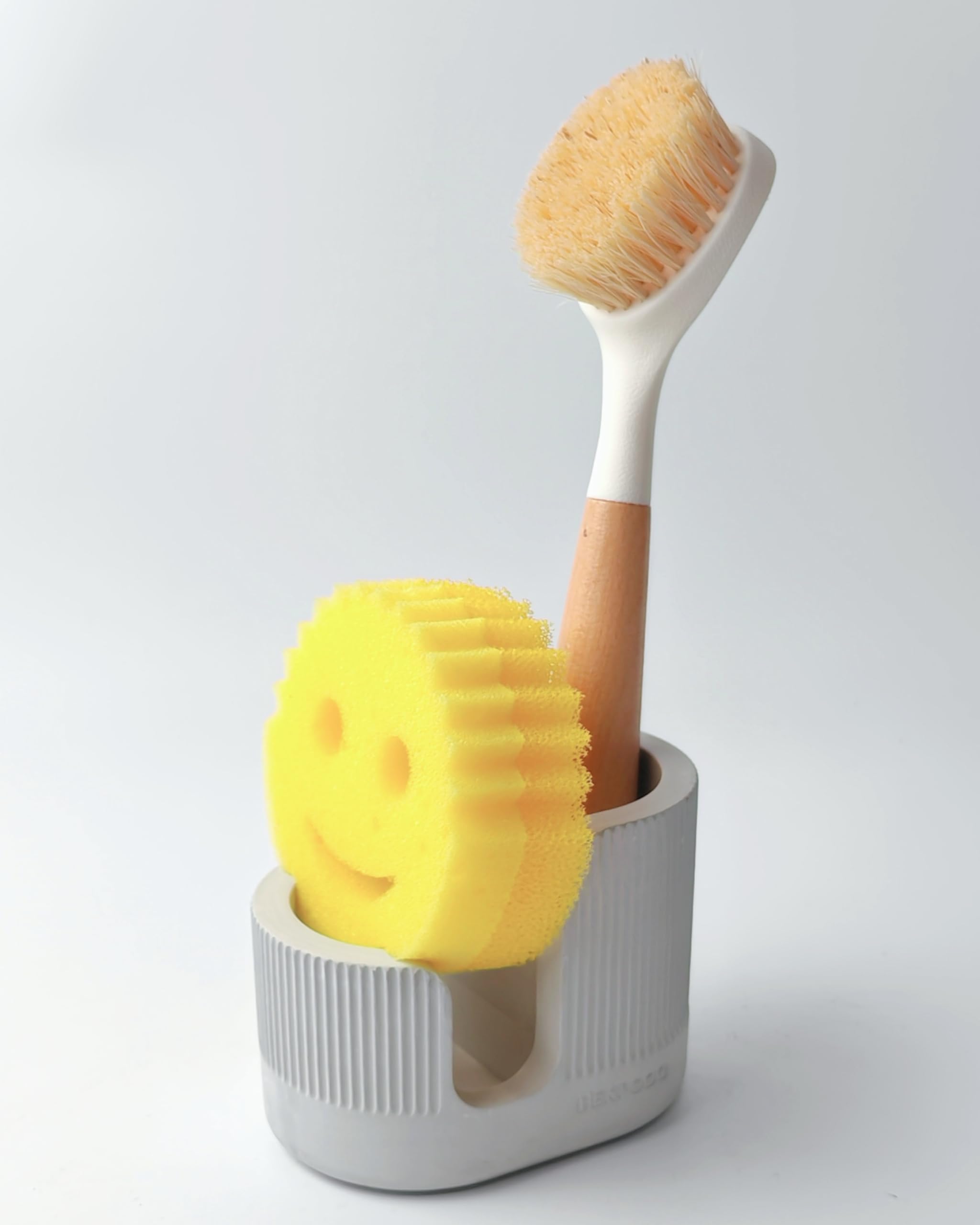 BekPooQ diseño moderno gris claro para cocinas actuales.