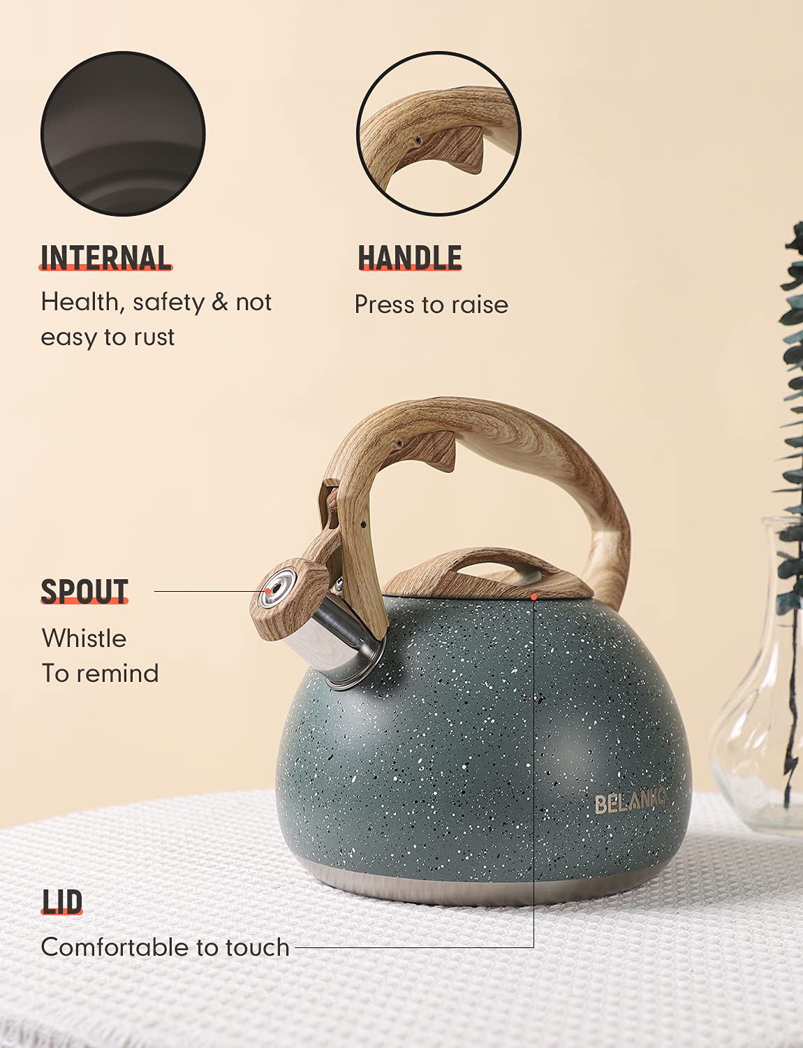 Tetera BELANKO 2,7 qt verde estrellado, chorro audible que avisa al hervir.