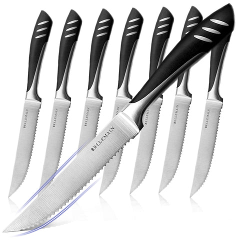 Cuchillos Bellemain con filo preciso y mango ergonómico para cortes limpios.
