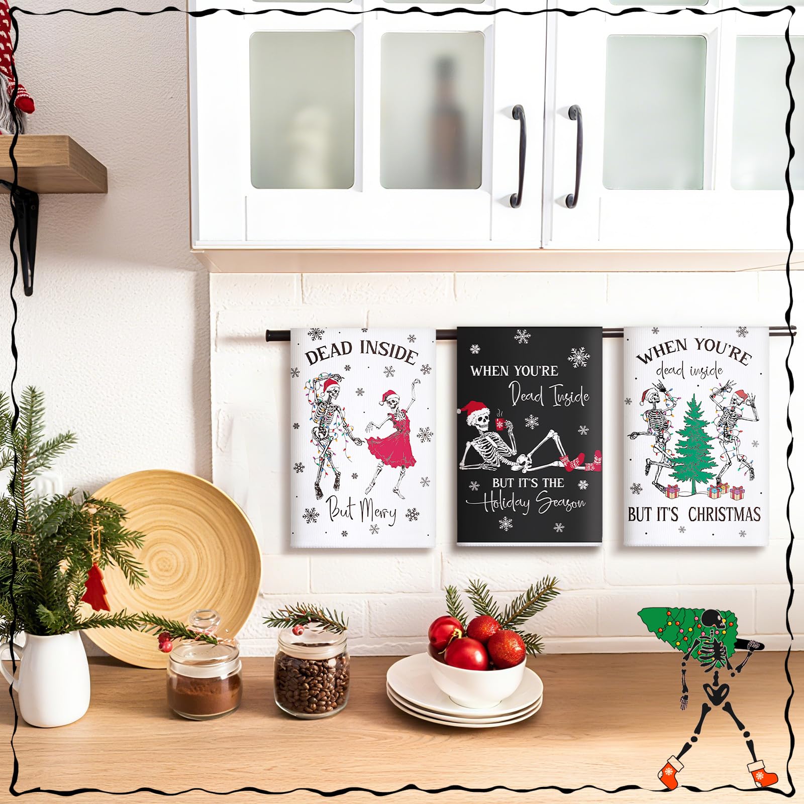 Toallas de cocina Bencailor con cráneo meditativo, aportan atmósfera gótica en la cocina.
