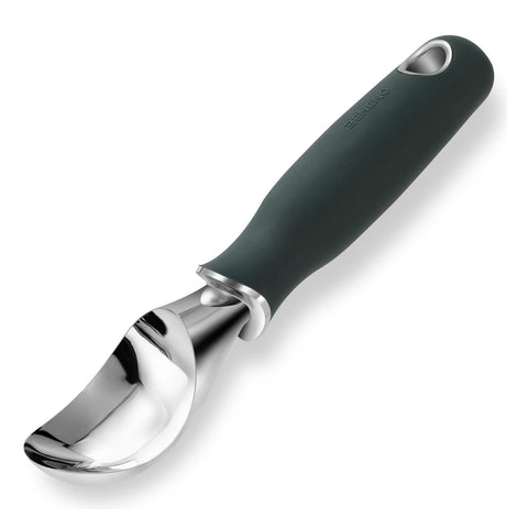 Beneno acabado verde brillante para una cocina moderna.