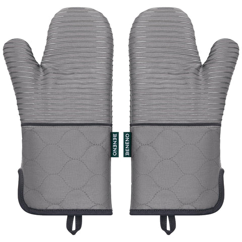 Beneno guantes-horno-doble-paquete: seguridad y versatilidad para bandejas calientes.