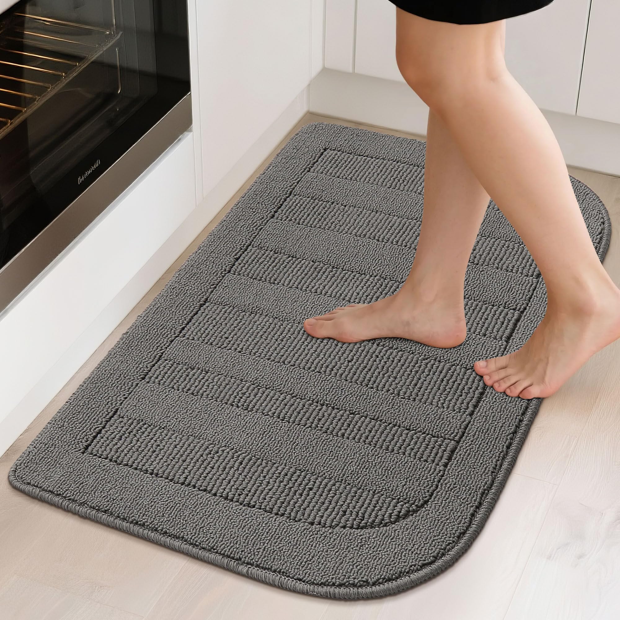 Alfombra BEQHAUSE para cocina, alta absorción ante derrames y limpieza rápida.