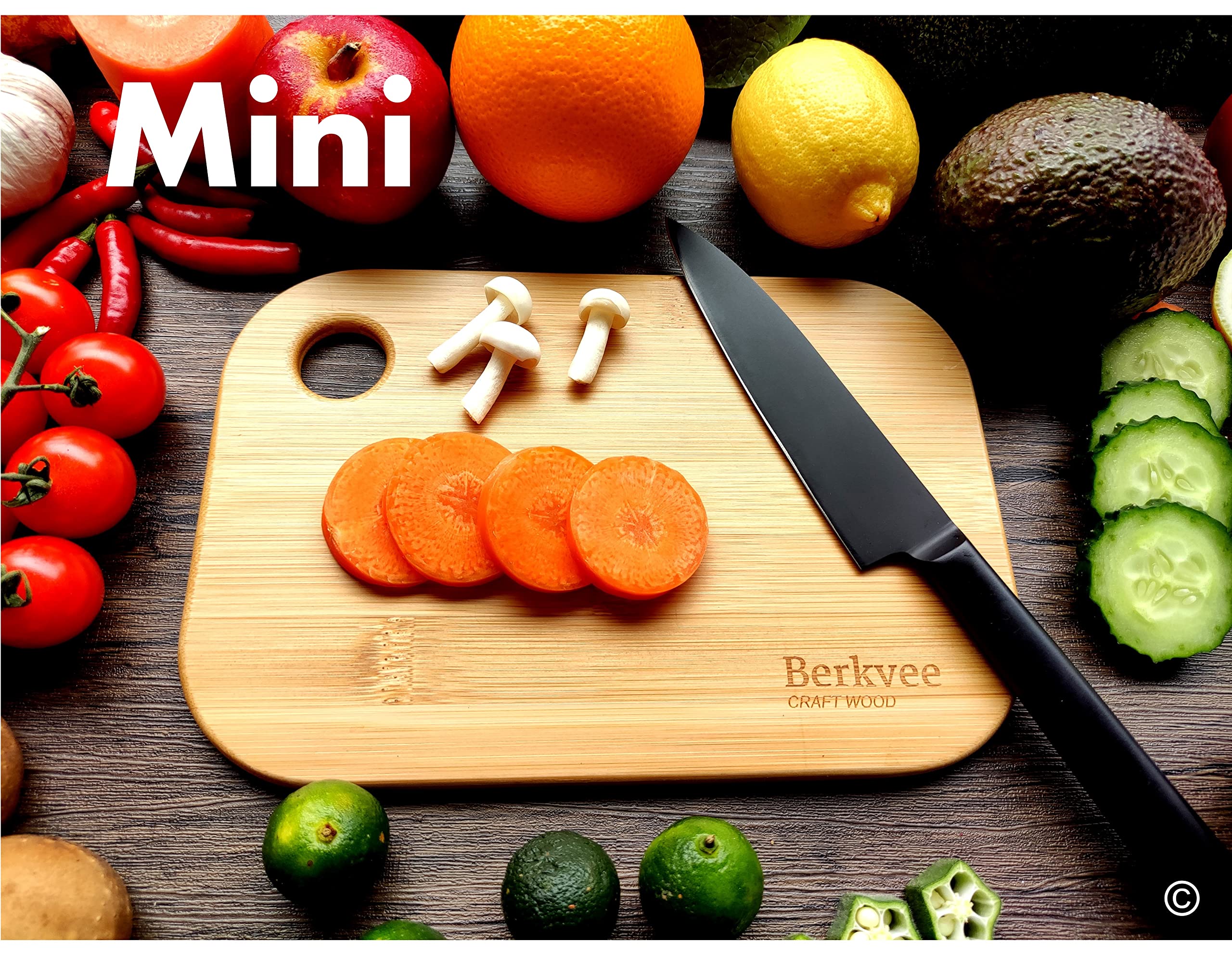 Conjunto de tablas Berkvee mini en bambú para cortes rápidos.