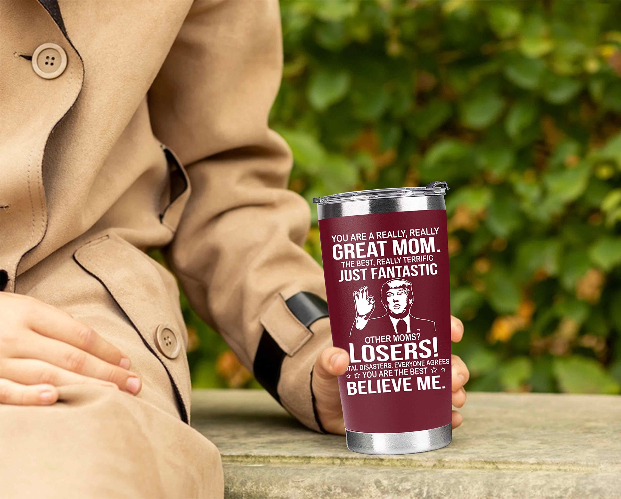 BETHEGIFT tumbler caliente hasta ocho horas, perfecto para la mañana.