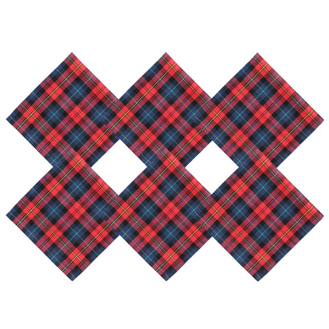 Servilletas BETTERLINE buffalo rojo-negro, pliegue visible, ideales para mesa central.