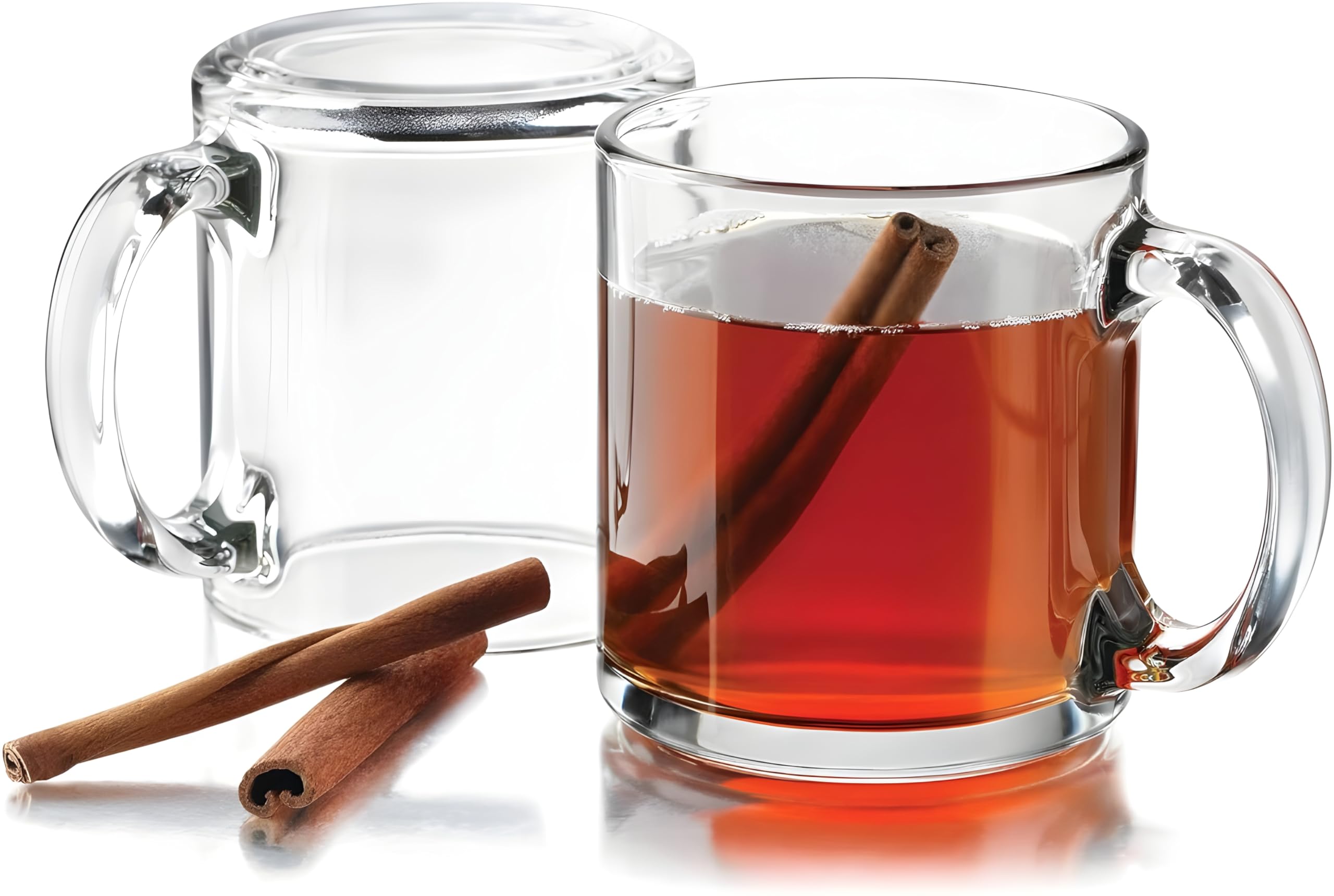 Taza Bexter de cristal claro, vista lateral, diseño minimalista realza el color de la bebida.