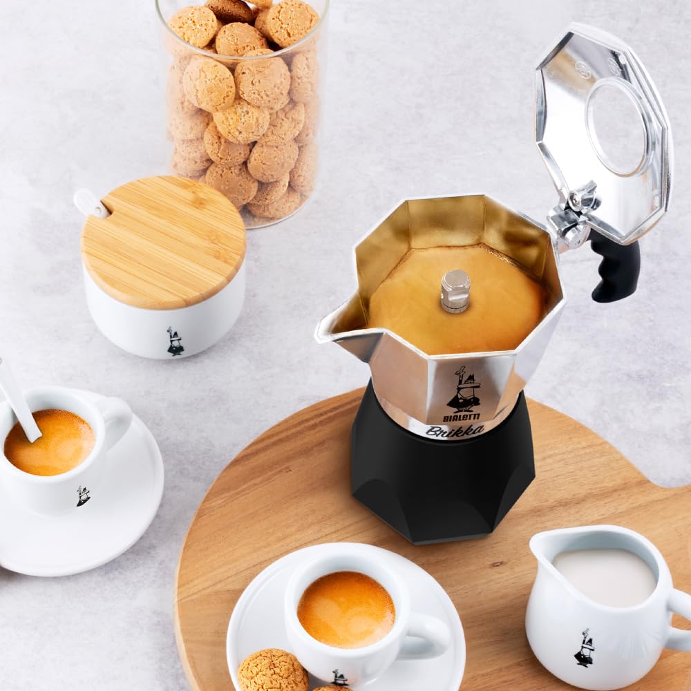 Diseño italiano icónico de Brikka, elegante y ergonómico.