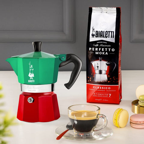 Mango ergonómico de Bialetti Moka Express facilita el agarre