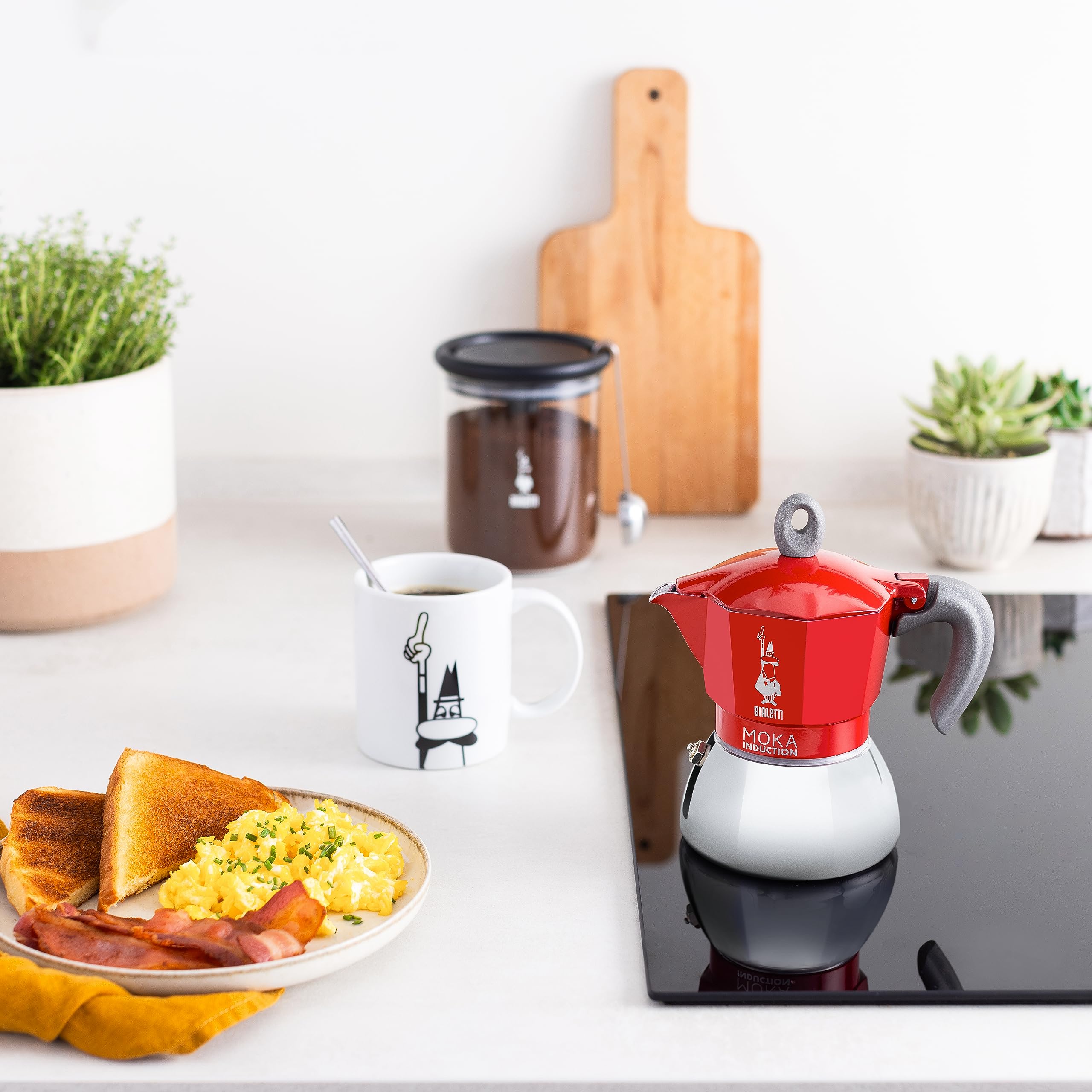 Bialetti Moka Inducción, ideal para cocinas de inducción y uso familiar