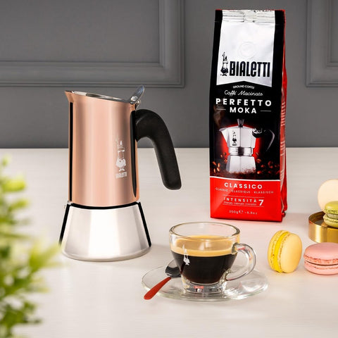 Bialetti Venus: válvula de seguridad para un vertido controlado.