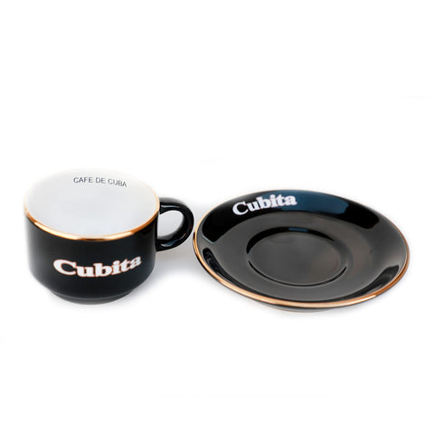 Platillos a juego de BIBI Cubita con borde dorado para presentación elegante.